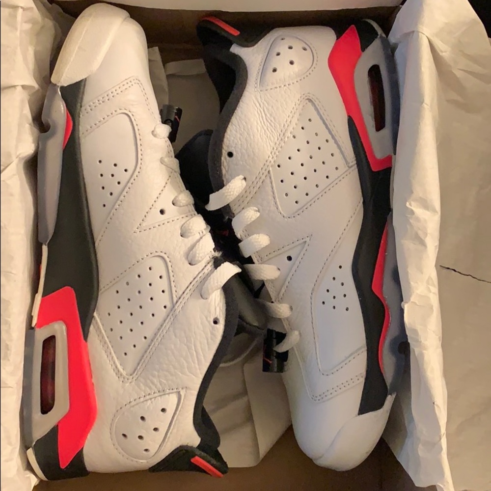 Air Jordan Retro 6